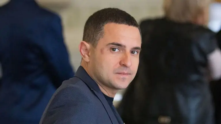 Где сейчас Александр Куницкий в 2025 ? Куда делся и пропал ?