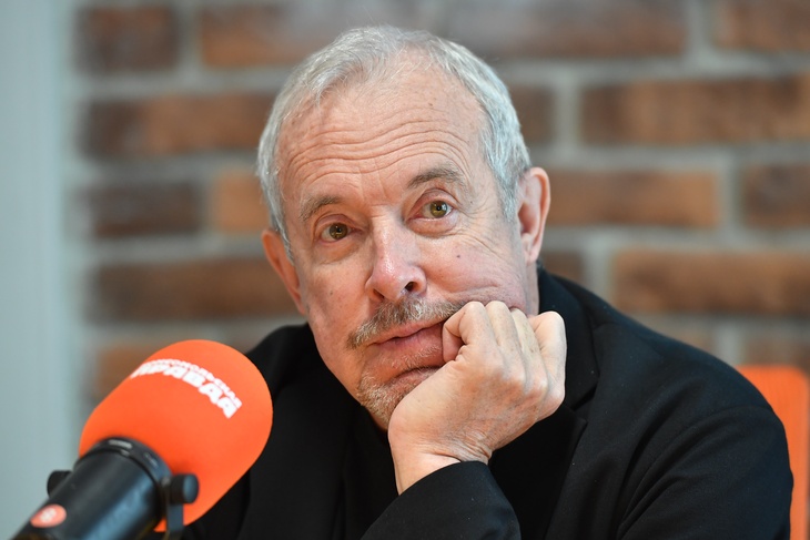 Где сейчас Андрей Макаревич в 2025 ? Куда делся и пропал ?