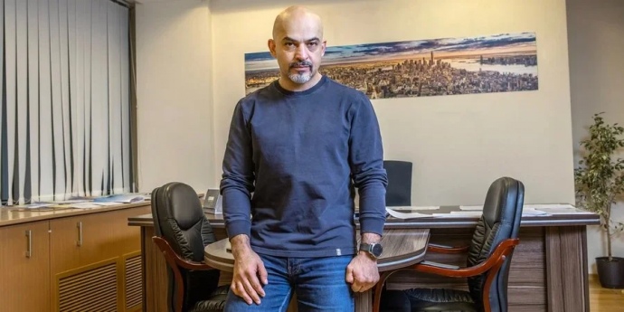 Где сейчас Мустафа Найем в 2025 ? Куда делся и пропал ?