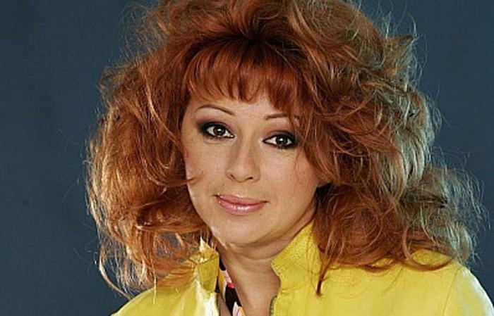 Алёна Апина в молодости — старые фото с юности