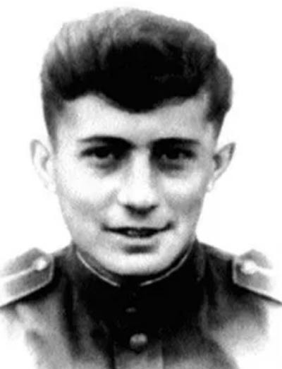Григорий Бакланов Родители Фото: Биография, Семья и Карьерный Путь