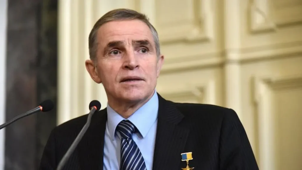 Син Каденюк: жизнь, достижения и вклад в космонавтику
