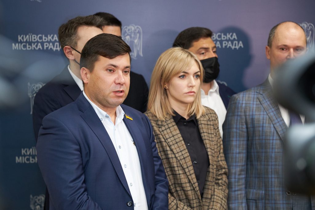 Андрій Вітренко Батьки: биография, семья и профессиональный путь