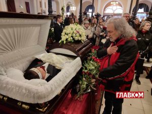 Тарас Петриненко Перша Дружина: Биография, Личная Жизнь и Карьера